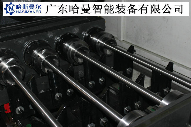 四軸深孔鉆 四主軸深孔鉆機(jī)床(圖1)